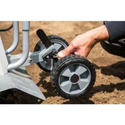 IKRA Motozappa Motocoltivatore Elettrica IEM 1200, Larghezza Di Lavoro 40cm, Profondità Di Lavoro Fino A 20cm, 1200W -Negozio al dettaglio Piante Casa 77285243 3